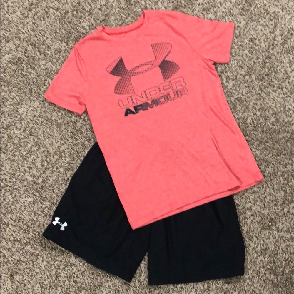 Boys under Armour set